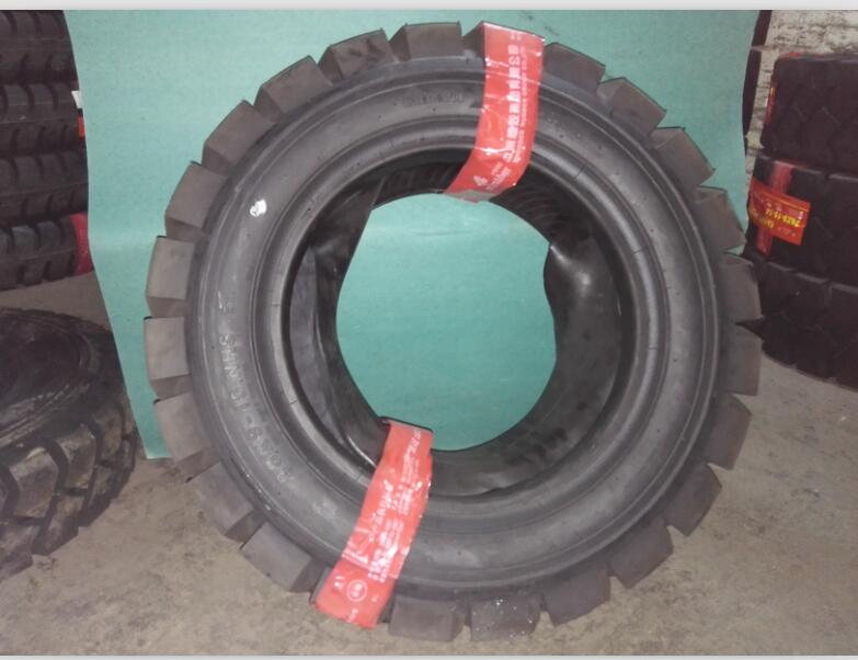 28 × 9-15 Chaoyang tire