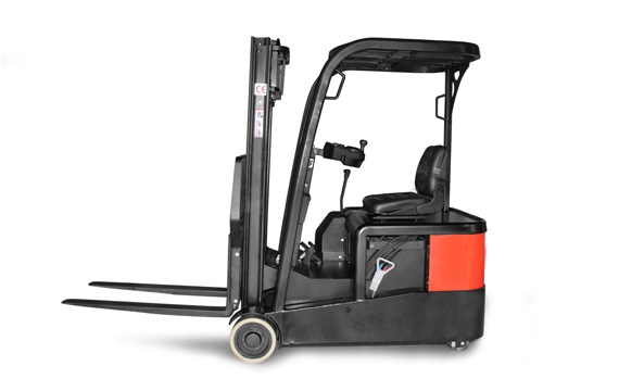 0.5 ton three-point battery forklift
