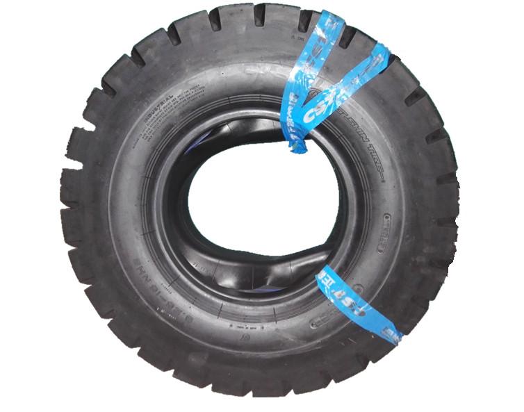 8.25-15 Zhengxin tire